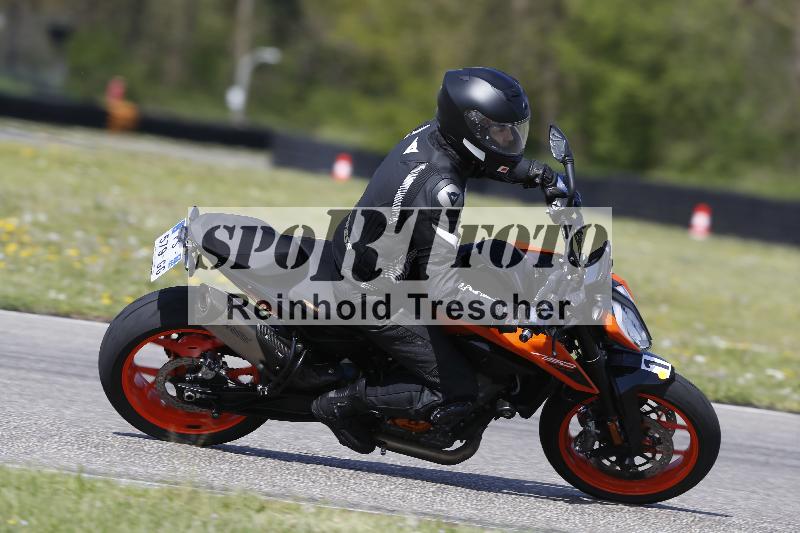 Archiv-2025/09 22.04.2025 Cornu Master School ADR/rot-rouge/1